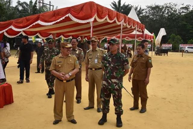 Bupati Bengkalis Minta Masyarakat Dukung TMMD ke-102